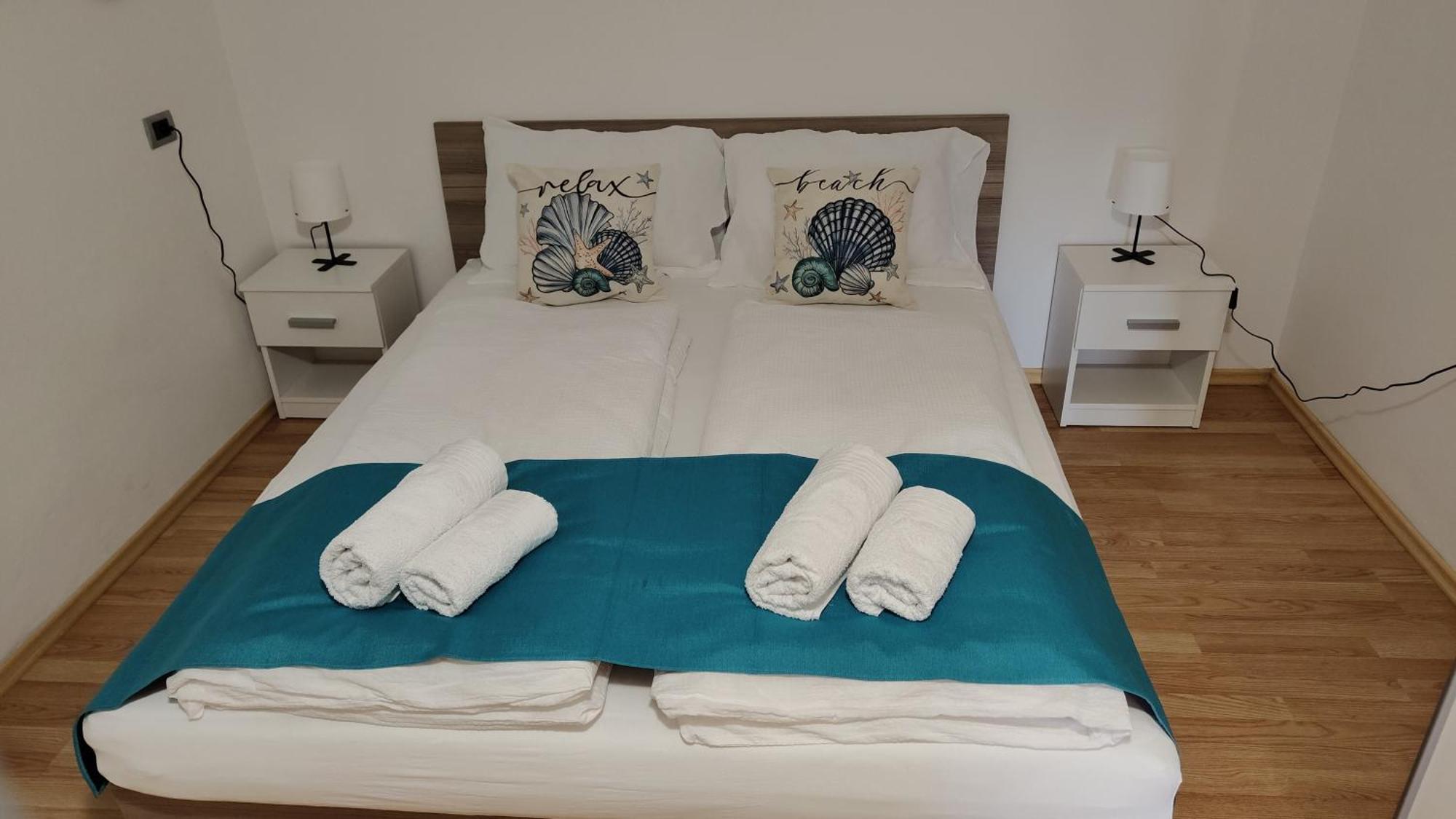 Apartma Apollonio Črni Kal 外观 照片